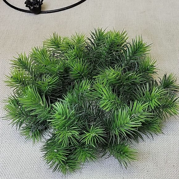 Advent Wreath..A Glowing Anticipation Of Christmas - Picture 7 of 10